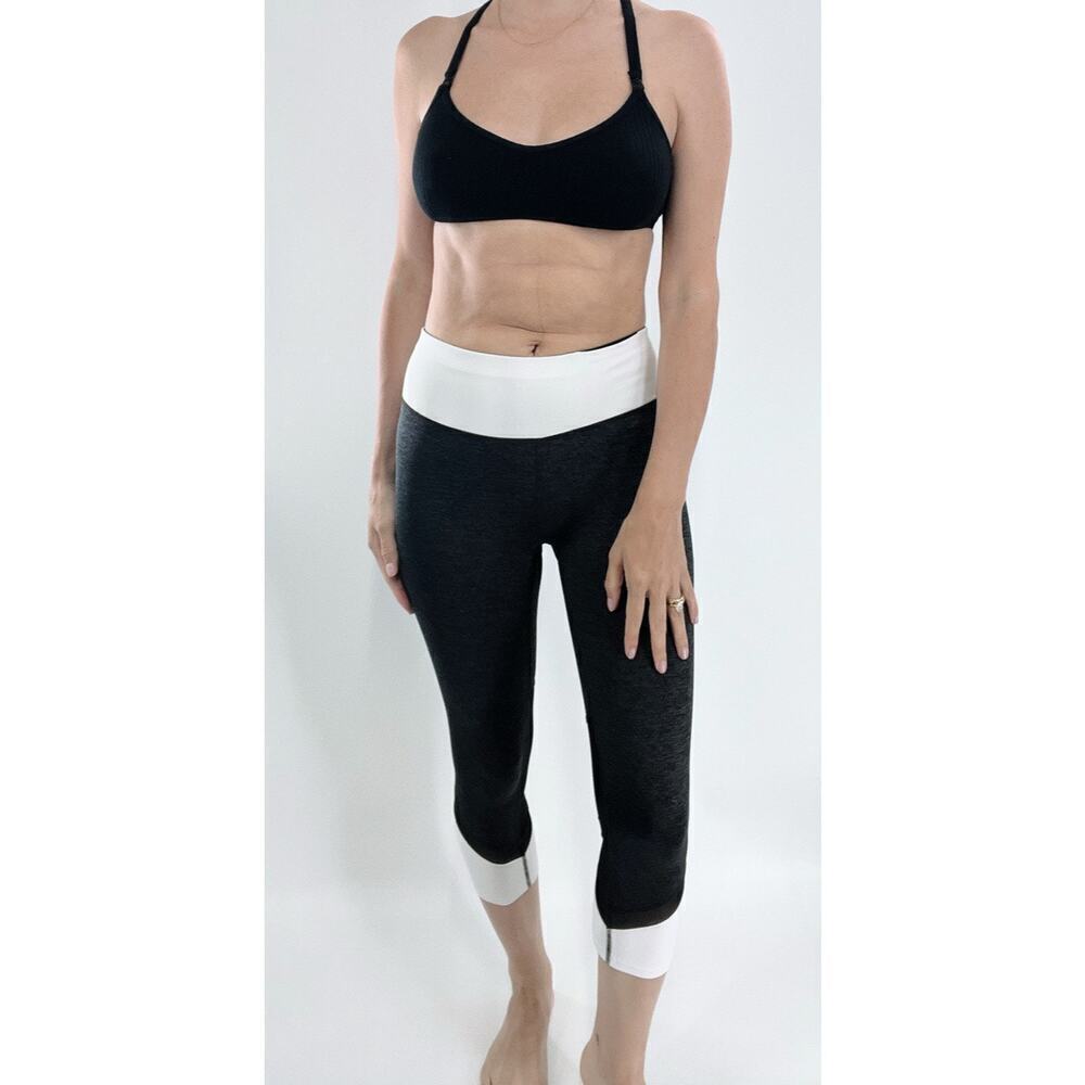 Xersion Dark Heathered Gray Cropped Fitted Activewear Leggings Size Small